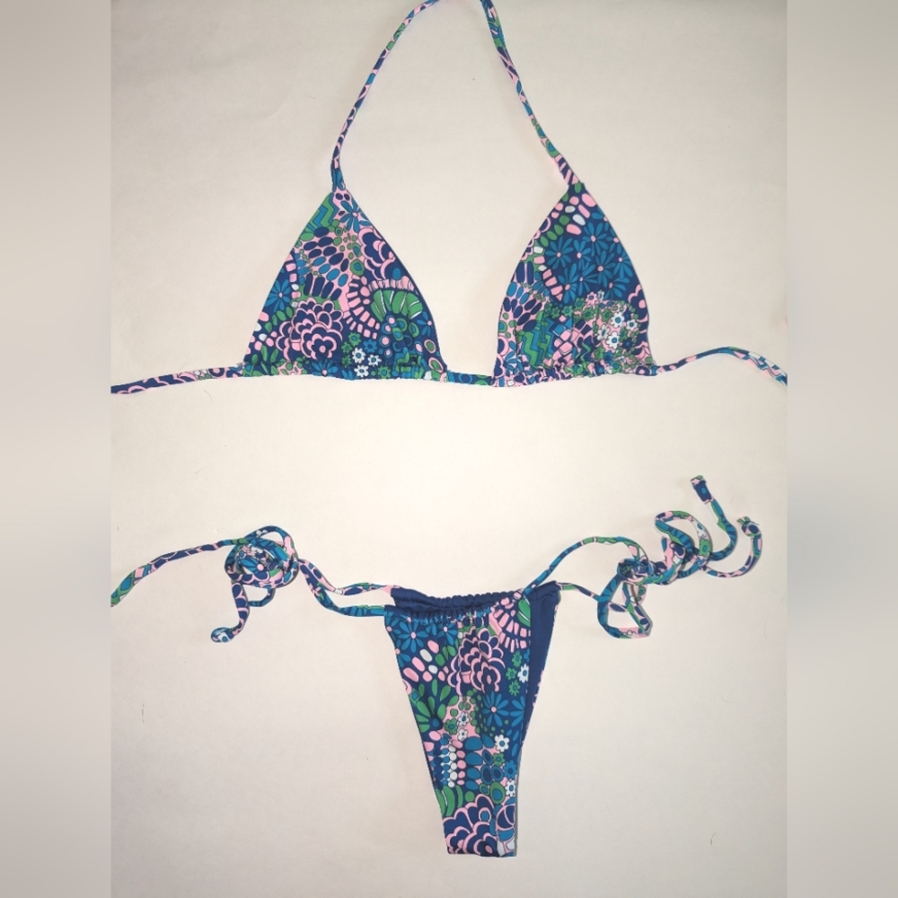 Frankie's Bikini